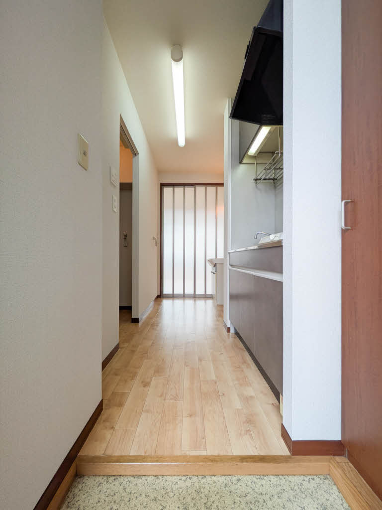 アヴァンツァーレ浦田　＊＊ A0201号-10