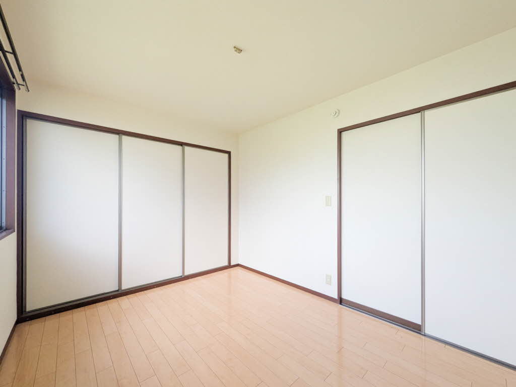 クレイン・ウイング　Ｃ棟　＊＊ C0201号-4