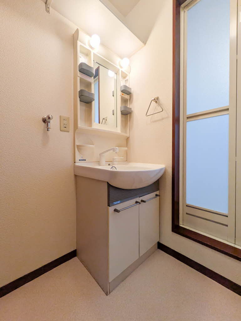 クレイン・ウイング　Ｃ棟　＊＊ C0201号-7