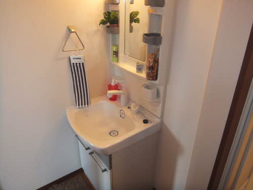 Ｔ・Ｓファミール　Ⅰ棟　＊＊ A0102号-4