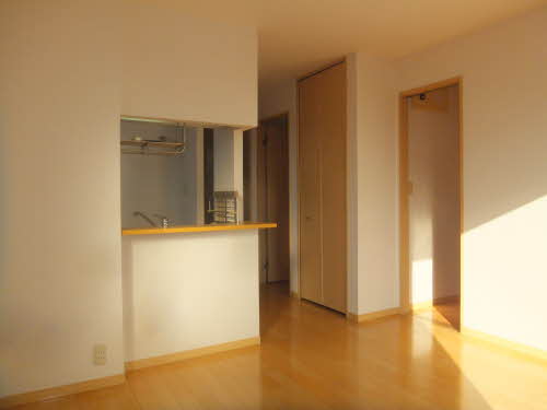 グランシャリオ　Ａ棟　＊ A0202号-2