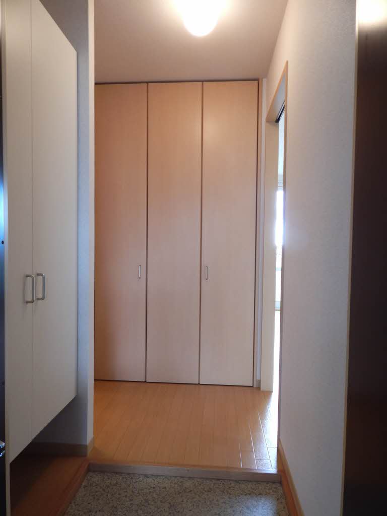 コンフォールハイム　Ｂ棟　＊＊ B0202号-5