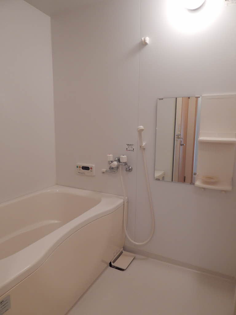 コンフォールハイム　Ｂ棟　＊＊ B0202号-8