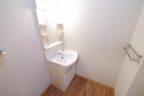 パストラルＪ　Ｂ棟　＊ B0102号-3