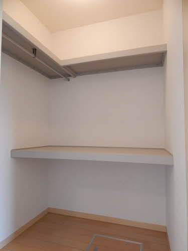 Ｔ・ＳファミールⅢ　＊＊ C0102号-13