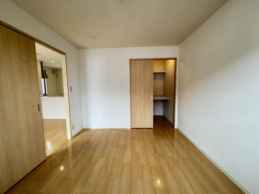 アルヴェ・ヒロ　＊ A0202号-9