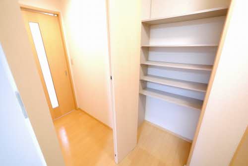 カーサ　アッコッリェンテ　野見山　＊＊ A0201号-14