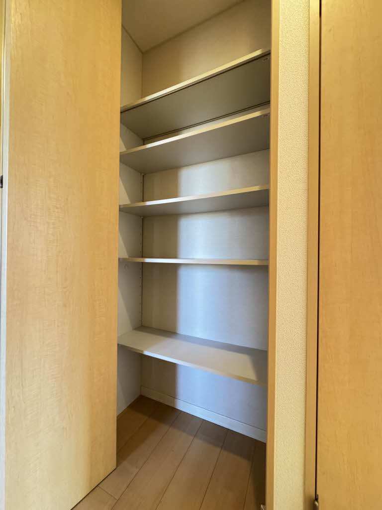 シャーメゾンＨＩＫＡＲＩ　＊＊ A0103号-12