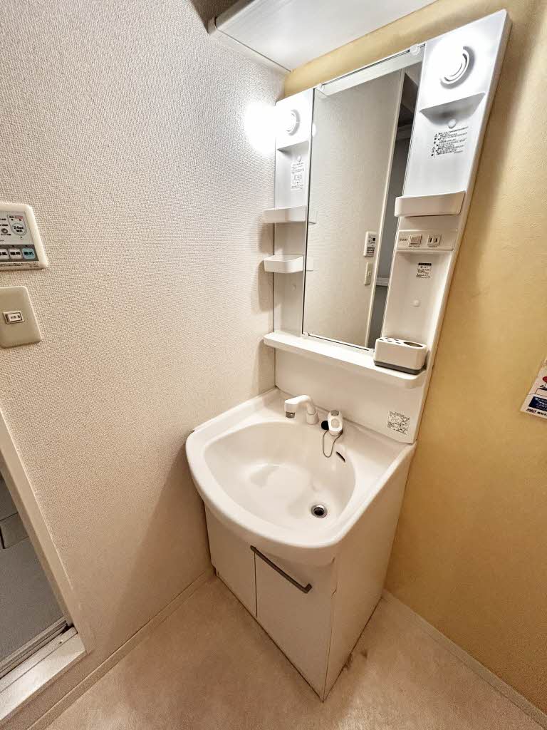 ディアス浜崎　　Ａ棟 A0202号-9