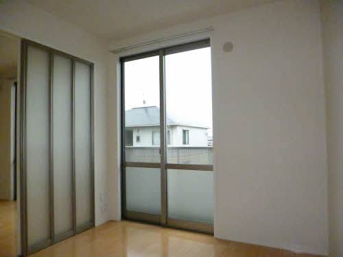 サクラージュⅡ　Ｂ棟　＊＊ B0101号-6