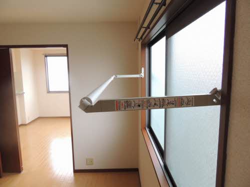 ファミールオガタ　Ｃ棟　＊ C0202号-9