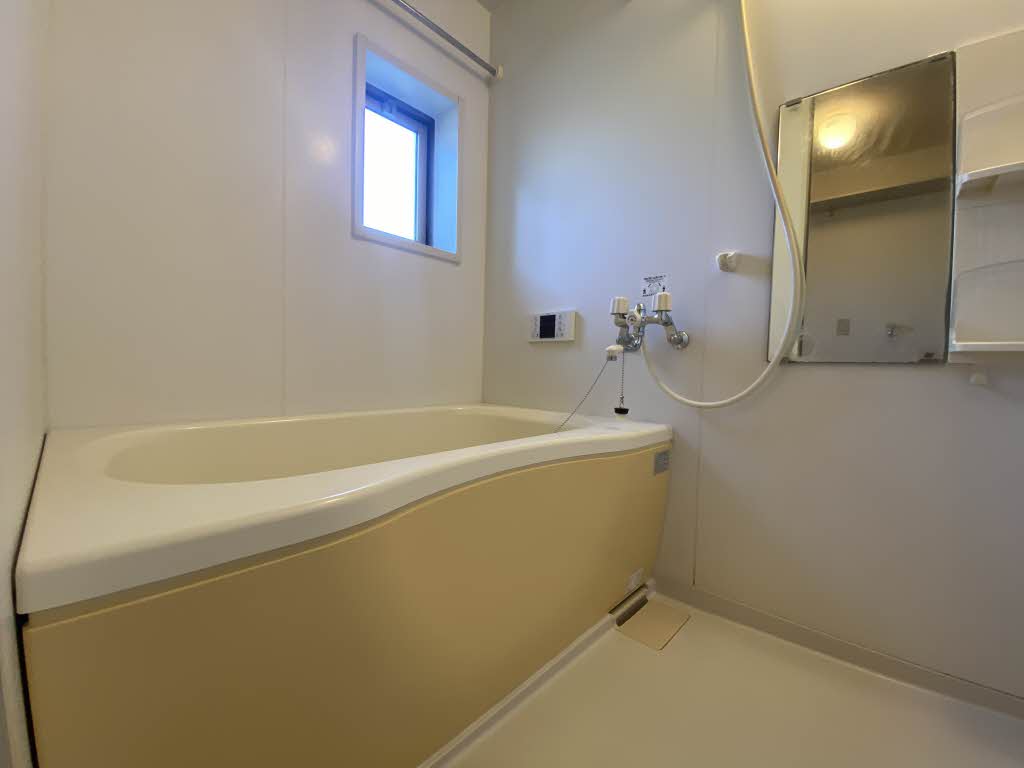 リンデンバーム　Ｂ棟　＊＊ B0101号-4