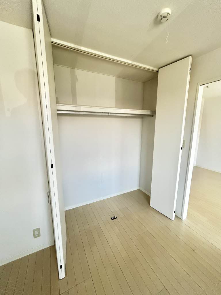 カーサ・ラピス　Ａ棟　＊＊ A0202号-14