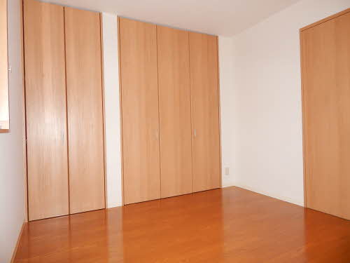 カーサ・ラピス　Ｂ棟　＊＊ B0101号-15