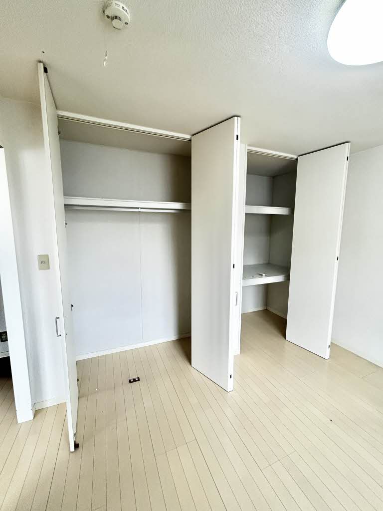 カーサ・ラピス　Ｃ棟　＊＊ C0202号-5