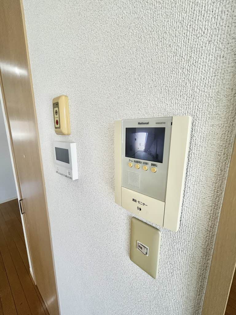 カーサ・ラピス　Ｅ棟　＊＊ E0102号-12