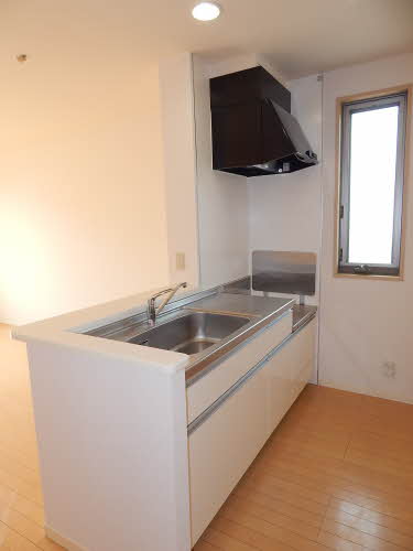 カーサ・ラピス　Ｅ棟　＊＊ E0202号-2