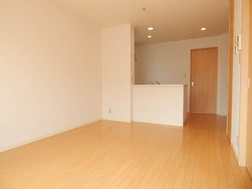 カーサ・ラピス　Ｅ棟　＊＊ E0202号-3