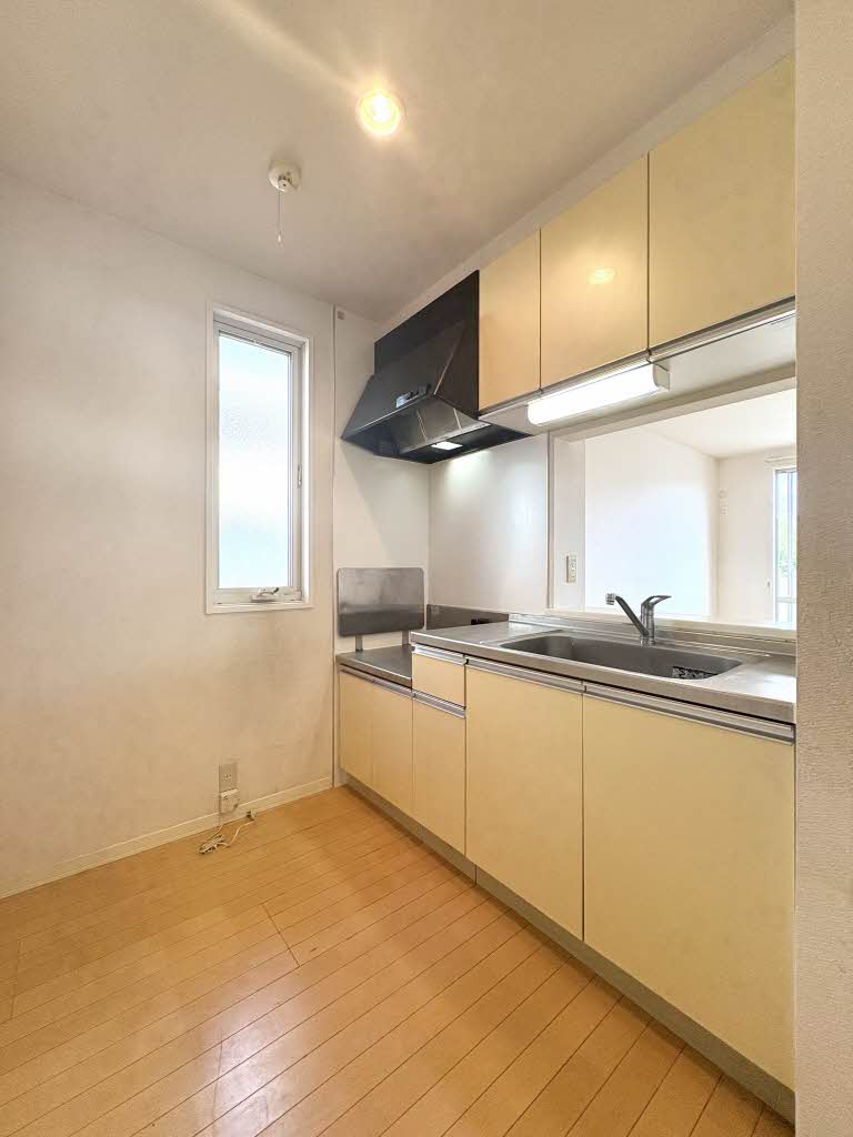 シャーメゾン葵　Ａ棟　＊＊ A0202号-3