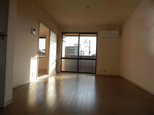 クローバーハイツ　＊＊ A0201号-2