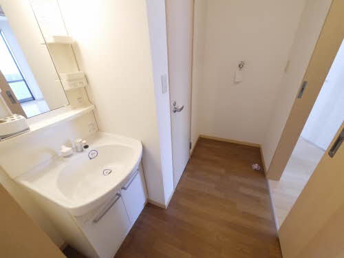 フォレスト　Ⅱ棟　＊ B0202号-8