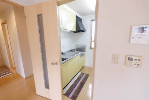 フォレスト　Ⅴ棟　＊ E0201号-2