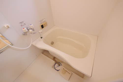 フォレスト　Ⅴ棟　＊ E0201号-8