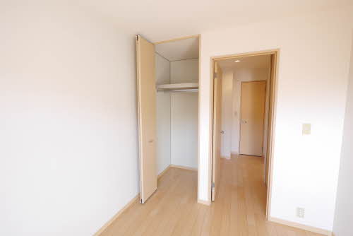 フォレスト　Ⅴ棟　＊ E0201号-14