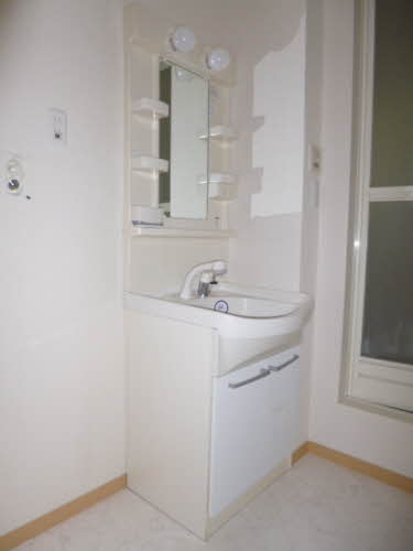 フォレスト　Ⅵ棟　＊ A0102号-11