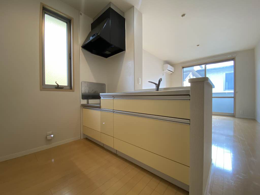 ウィスティリア神岳 A棟 ** A0201号-3