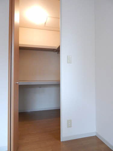 シャーメゾン東春日　＊ A0201号-4