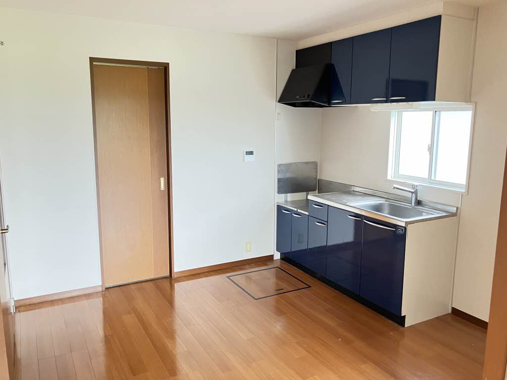 エスポアール愛　Ｃ棟　＊ C0101号-4