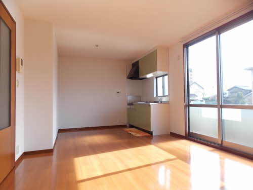 サニーコート本城　＊＊　Ｂ棟 B0102号-2