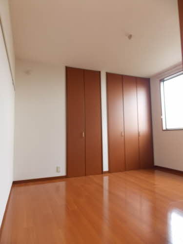 サニーコート本城　＊＊　Ｂ棟 B0102号-4