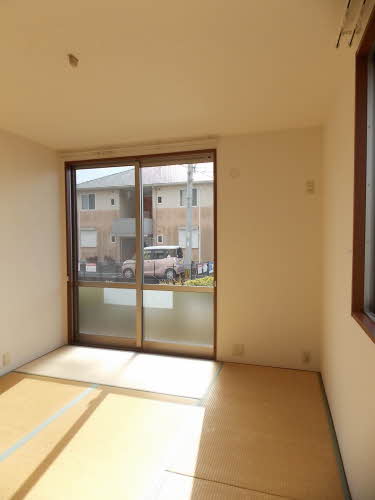 サニーコート本城　＊＊　Ｂ棟 B0102号-11