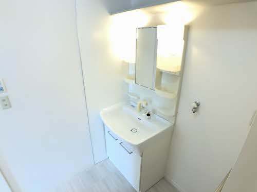 シャーメゾン・ヴァン B棟 * B0202号-6