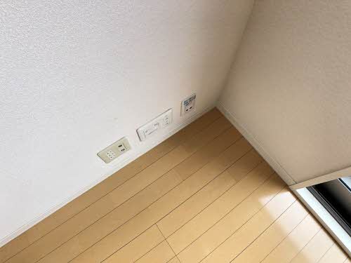 シャーメゾン・ヴァン B棟 * B0202号-9