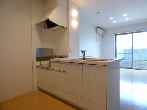 プロムナード夢咲　南棟　＊＊ B0102号-4