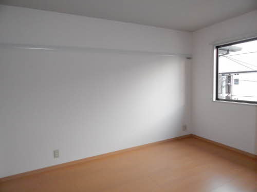 ディアス田嶋　＊＊ A0202号-4