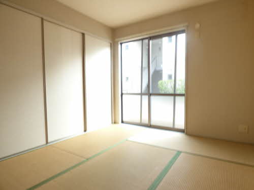 シャーメゾン昴　Ｂ棟　＊＊ B0102号-4