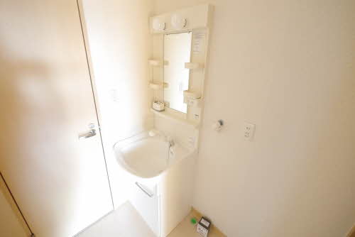 サザンクロス出水　Ｃ棟　＊＊ C0201号-8