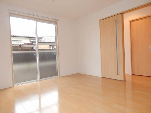 メゾン8 B棟 ** B0102号-3