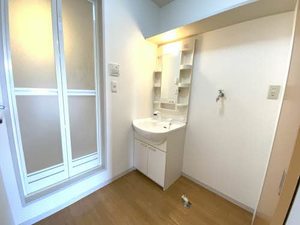 バリュージュ会下　Ａ棟　＊ A0102号-4