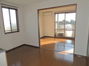 バリュージュ会下　Ｂ棟　＊ B0201号-2