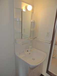 バリュージュ会下　Ｂ棟　＊ B0201号-11