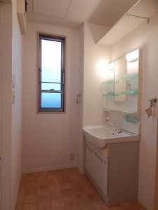 コンサルジュＭ　Ⅰ棟　＊ A0101号-10