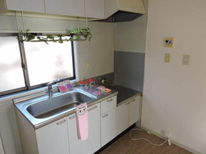 ソフィア宮永　＊＊ A0203号-8