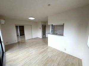 ヴェル・ドミール朝倉街道　Ｄ棟　＊＊ D0201号-3