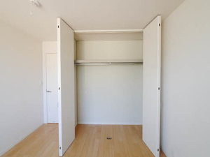 ヴェルドミールK B棟 ** B0202号-6