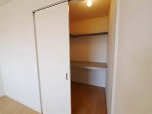 ヴェルドミールK B棟 ** B0202号-8